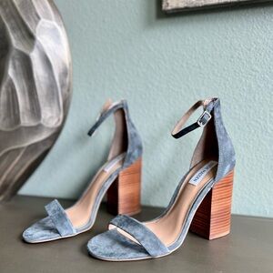 {Steve Madden} Carrson Suede Block Heels